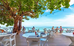 Travellers Beach Resort Negril Jamaica